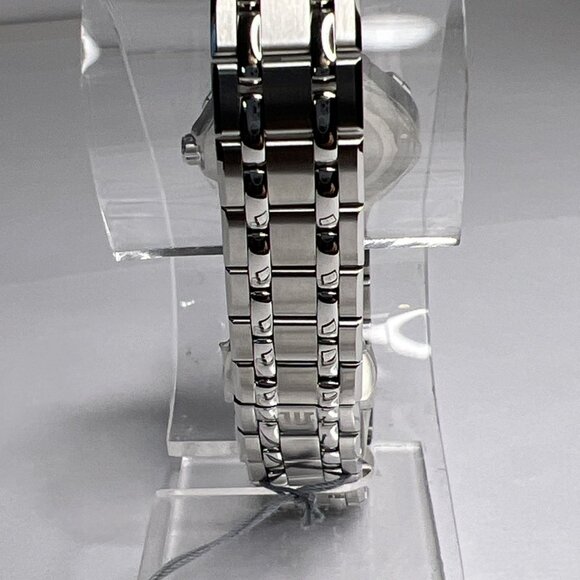 30mm Maurice Lacroix AI1004-SS002-170-1 Aikon Mother of Pearl Quartz Date Watch - Picture 9 of 12